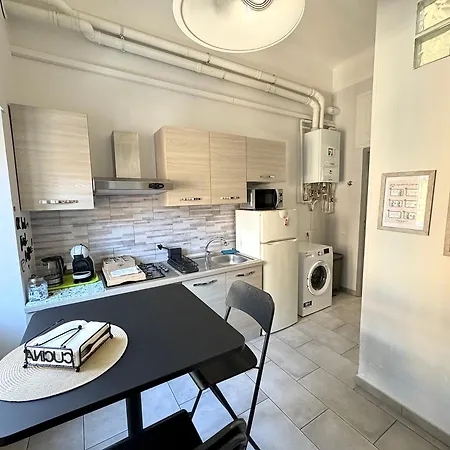 Upi-up Staying Apartment Rome